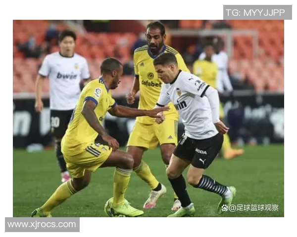 古铁雷斯的传奇人生与足球事业的辉煌成就探秘