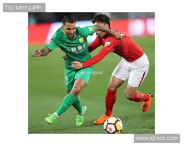 恒大淘宝与国安激战正酣谁能在中超赛场上笑到最后