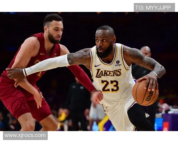 湖人对阵骑士精彩比赛录像回顾与赛后分析分享