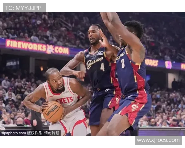 骑士队与火箭队的激烈对决谁将赢得这场篮球盛宴 骑士队与火箭队的激烈对决谁将赢得这场篮球盛宴