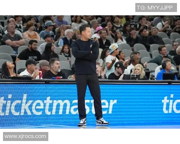 勇士与马刺激战后球员与教练精彩赛后采访回顾 勇士与马刺激战后球员与教练精彩赛后采访回顾