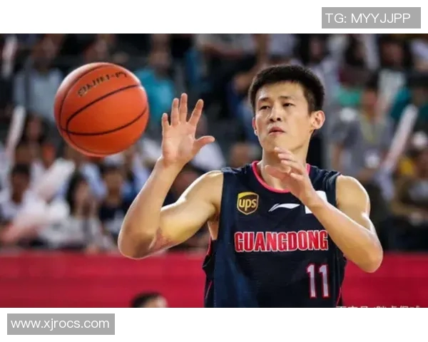 周鹏的篮球传奇之路：从青涩少年到国家队核心的奋斗与荣耀