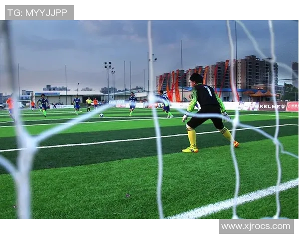 火箭队与骑士队激战正酣广东体育为您带来精彩赛事直播与分析 火箭队与骑士队激战正酣广东体育为您带来精彩赛事直播与分析