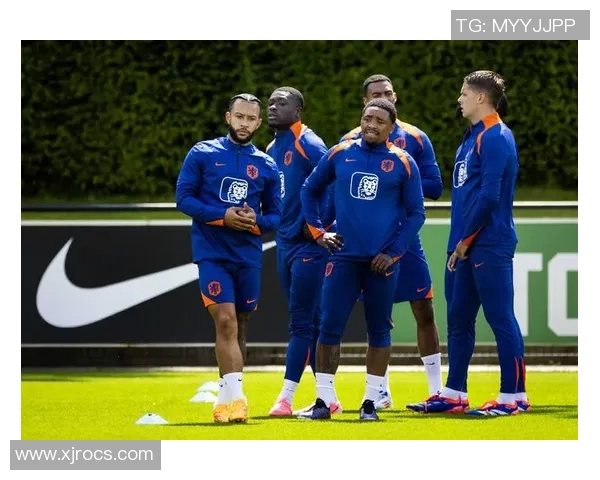 白俄罗斯与荷兰足球对决精彩回顾与赛后分析 白俄罗斯与荷兰足球对决精彩回顾与赛后分析